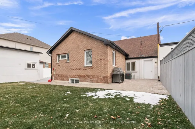 Additional image 16 of 477 Melvin Ave