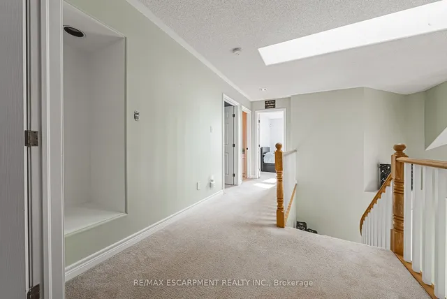 Additional image 34 of 48 Riviera Rdge