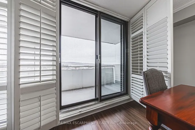 Additional image 22 of 2055 UPPER MIDDLE Rd Unit 1201