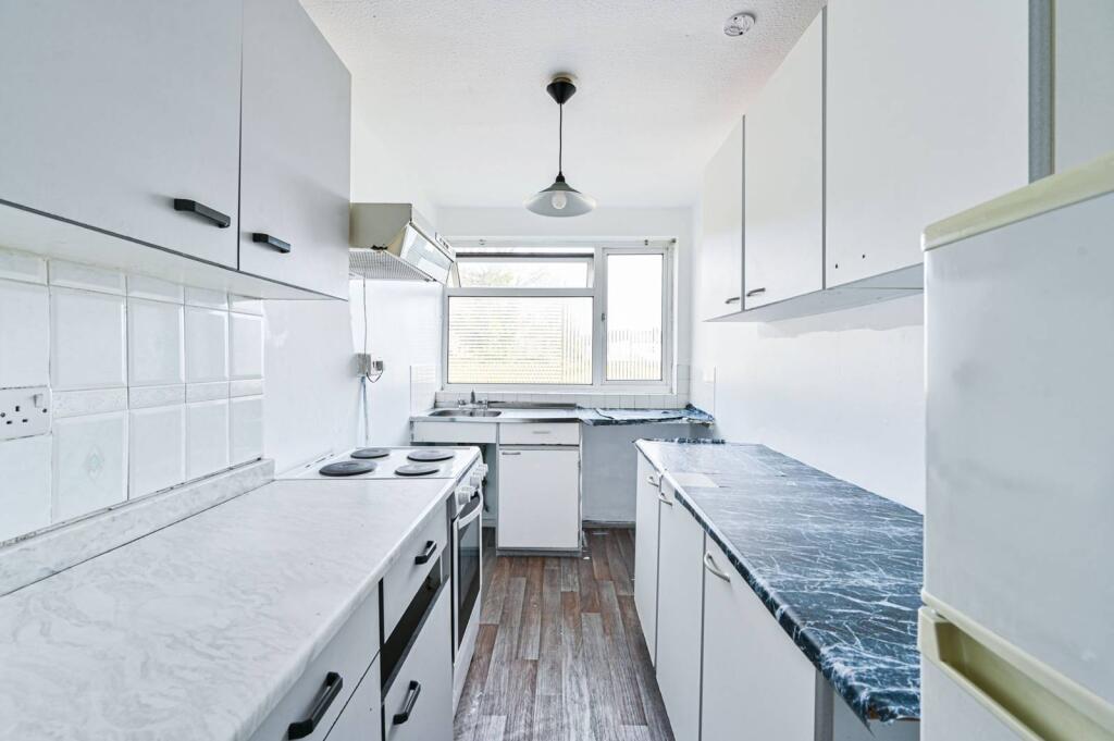 Additional image 7 of Parchmore Road, Thornton Heath, CR7