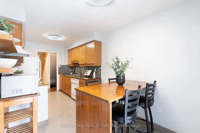 Additional image 9 of 6050 Bidwell Tr Unit 66