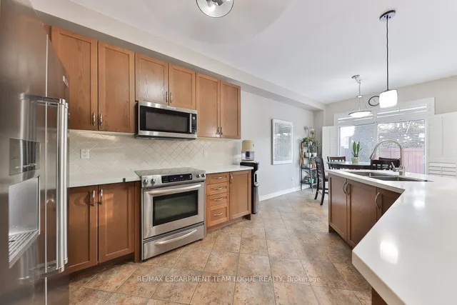 Additional image 14 of 1298 Tupper Dr