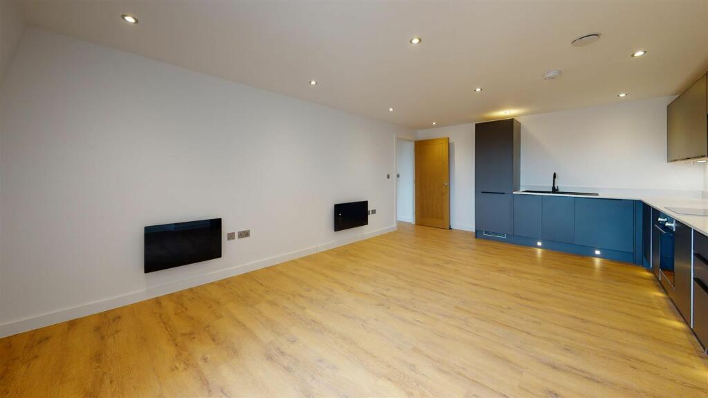 Additional image 16 of Queensbridge Drive, Cavendish Street, CT11