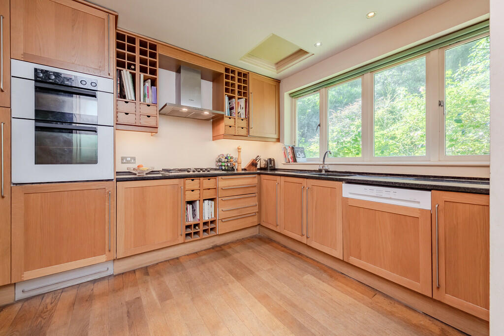 Additional image 10 of Webb Estate, Purley, Surrey