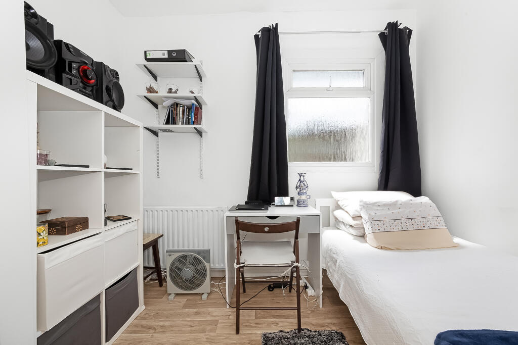 Additional image 8 of Melfort Road, Thornton Heath, CR7