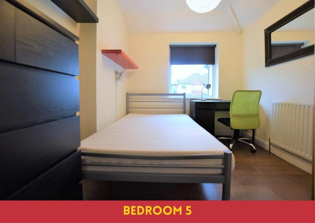 Additional image 12 of 5 Bed Student Home - Glenside Avenue