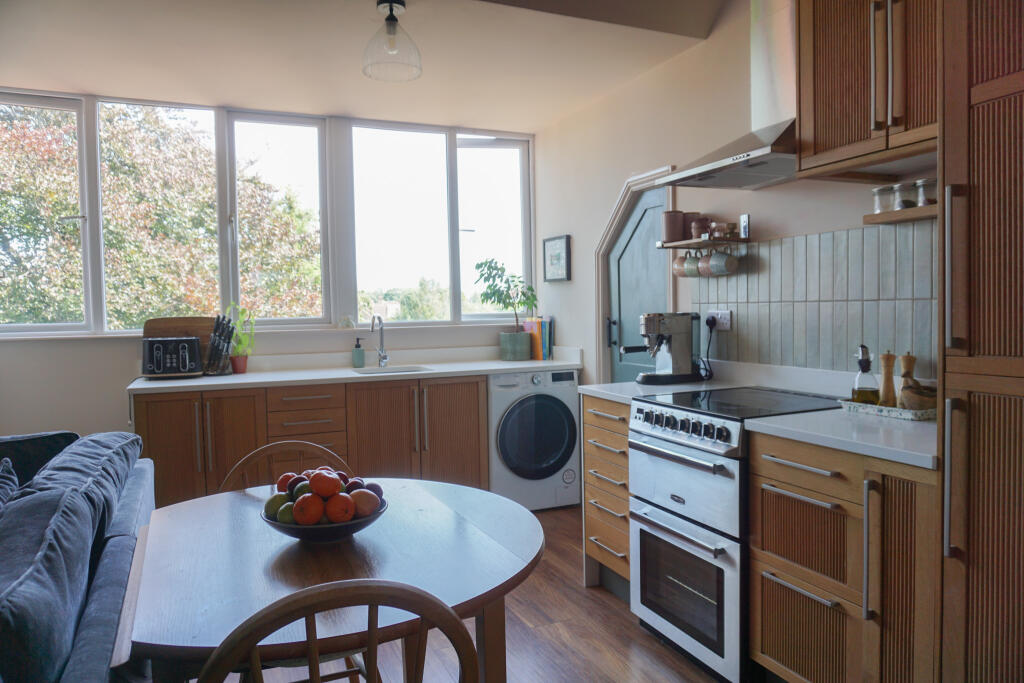 Additional image 20 of Plough Lane, Purley, CR8