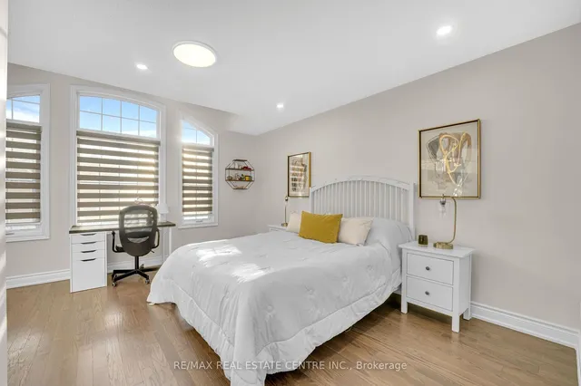 Additional image 28 of 418 Ramsey Pl