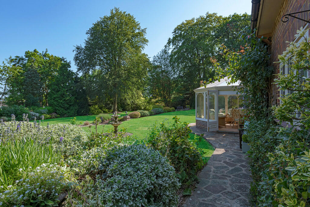 Additional image 13 of Webb Estate, Purley, Surrey