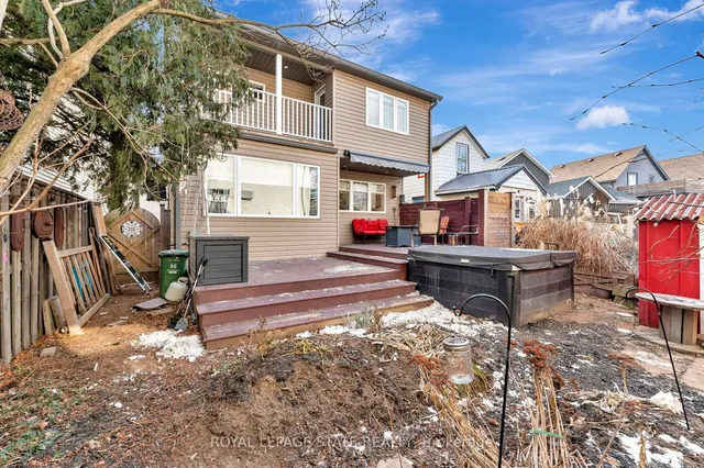 Additional image 33 of 53 Woodbine Cres