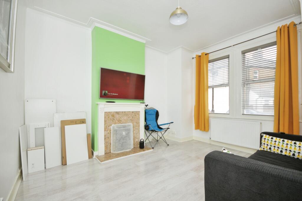 Additional image 2 of Hythe Road, THORNTON HEATH, Surrey, CR7