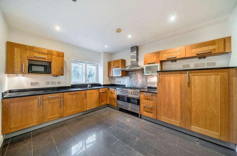 Additional image 6 of Oscar Close, West Purley