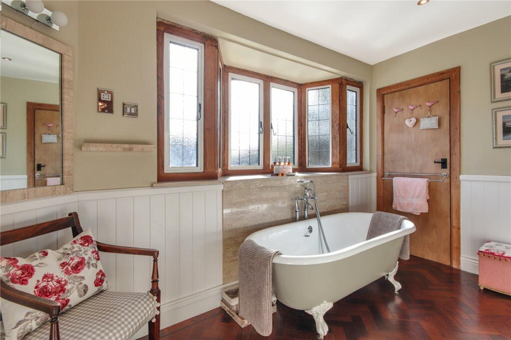 Additional image 13 of Fitzroy Avenue, Kingsgate, Broadstairs, Kent, CT10