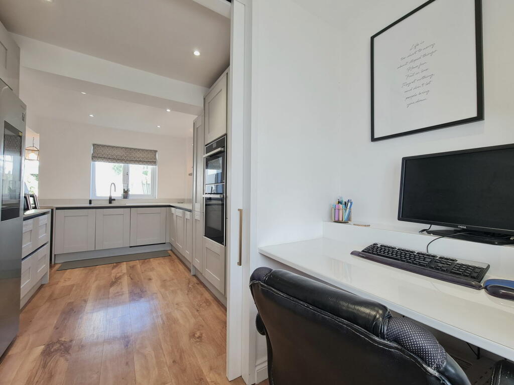 Additional image 15 of Gore Terrace, Gore Road, Eastry