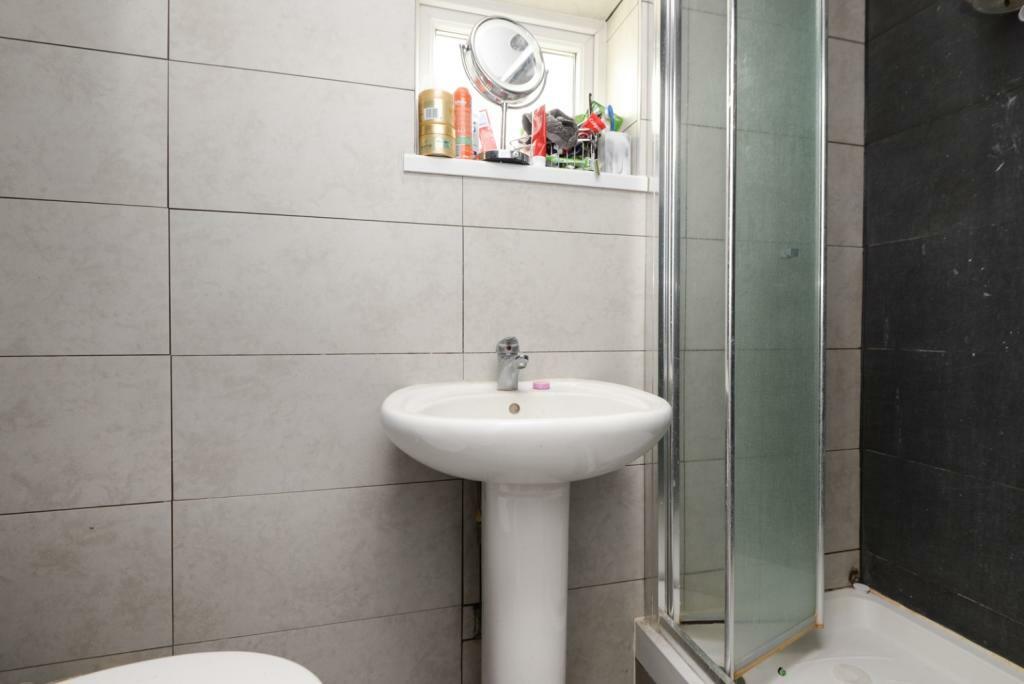 Additional image 9 of Gordon Road, CANTERBURY