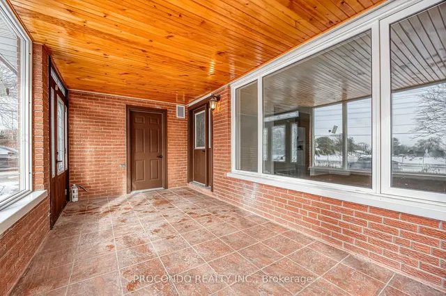 Additional image 4 of 3193 Cawthra Rd