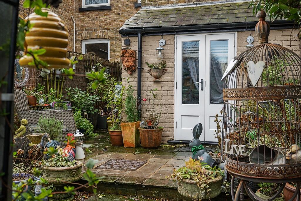 Additional image 20 of Woodnesborough Road, Sandwich, Kent, CT13