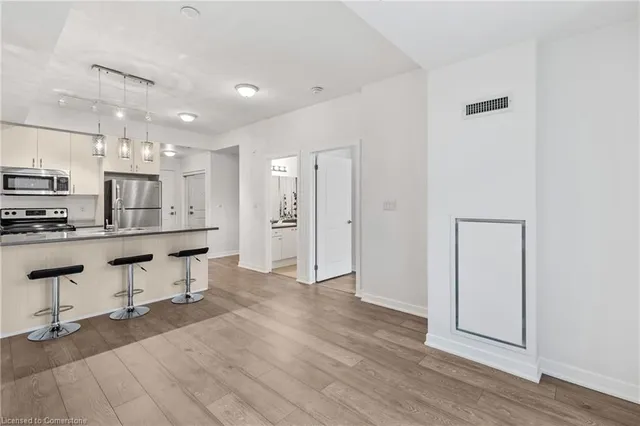 Additional image 5 of 85 Robinson St Unit 406