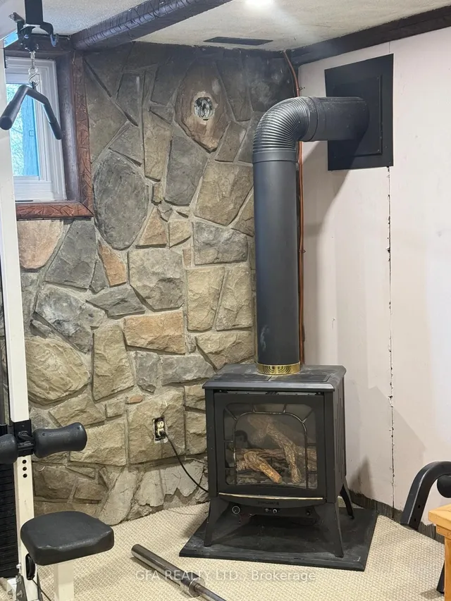 Additional image 9 of 1169 Cynthia Lane