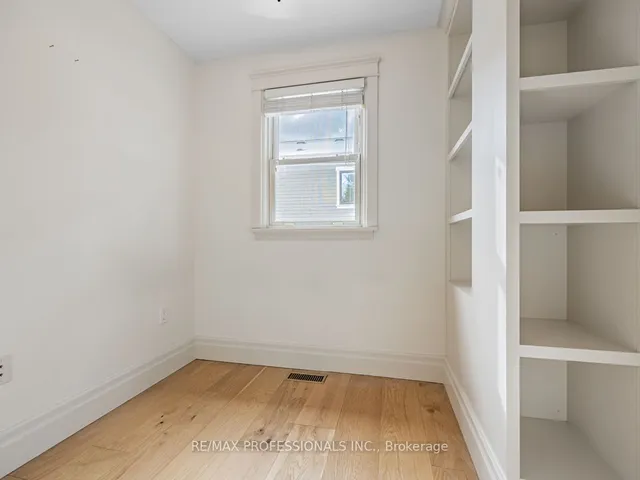 Additional image 24 of 730 Grand View Ave