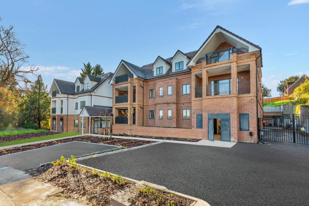 Additional image 14 of Russell Hill Road, Purley