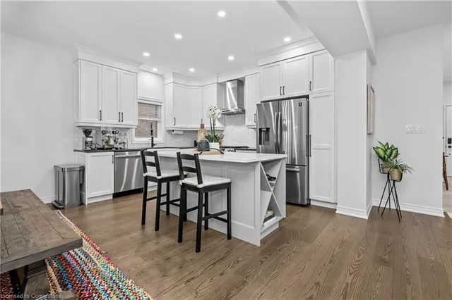 Additional image 8 of 556 Highway No. 8