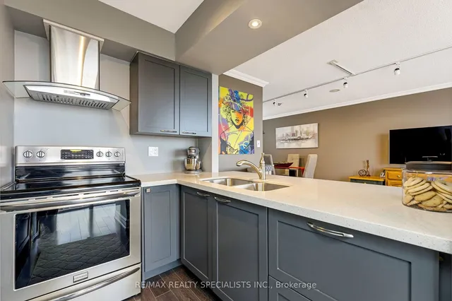 Additional image 17 of 50 Eglinton Ave Unit 501