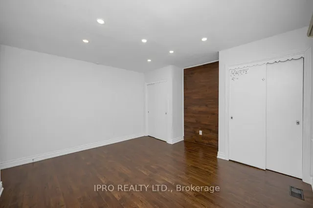 Additional image 18 of 41 Dumbarton Ave