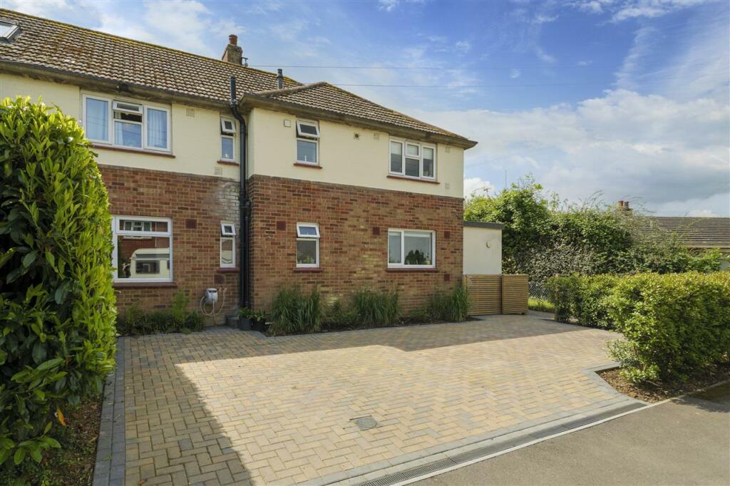 Additional image 11 of St Marys Close, Nonington