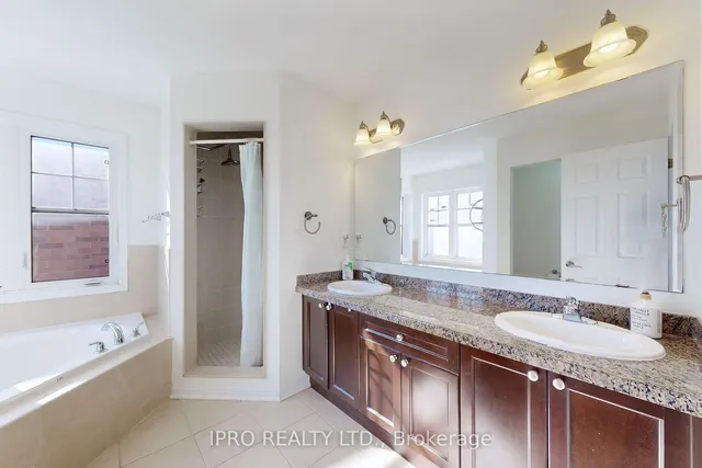 Additional image 25 of 730 Bolingbroke Dr