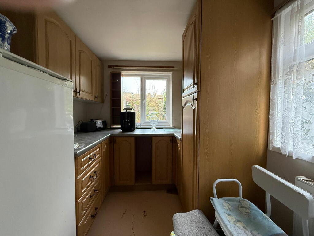Additional image 5 of Victoria Avenue, Broadstairs, CT10 3JB