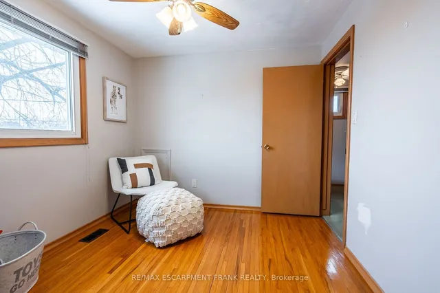 Additional image 26 of 83 Mountbatten Dr