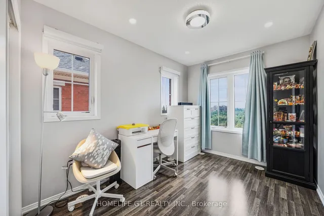 Additional image 32 of 2500 Post Rd Unit 30