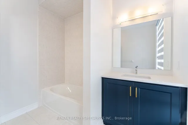 Additional image 24 of 12 Bosworth St