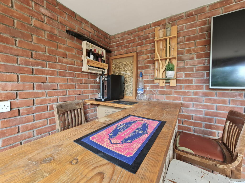 Additional image 29 of Gore Terrace, Gore Road, Eastry