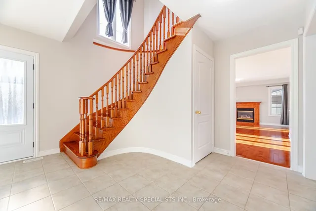 Additional image 7 of 615 Garden Walk