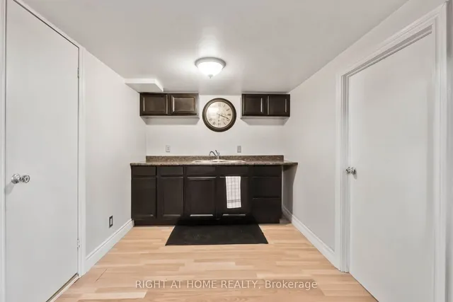 Additional image 23 of 14 Huxley Ave