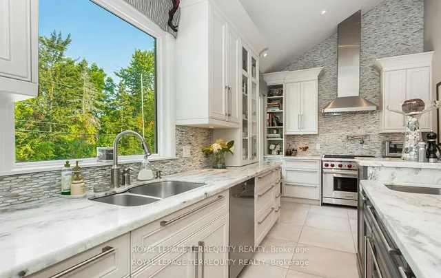 Additional image 14 of 1319 Tyandaga Park Dr