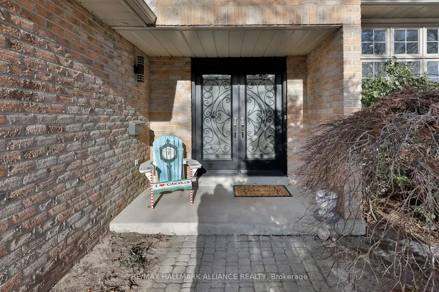 Additional image 38 of 411 Barclay Cres