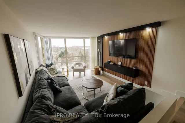 Additional image 3 of 50 Eglinton Ave Unit 408