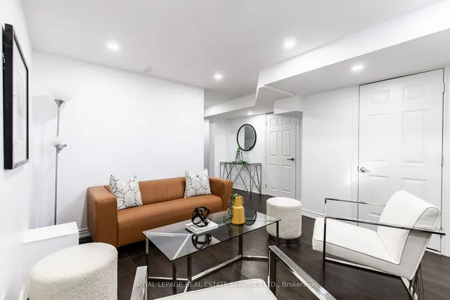 Additional image 29 of 3045 Gladeside Ave Unit 8