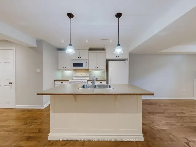 Additional image 37 of 2346 Emerson Dr