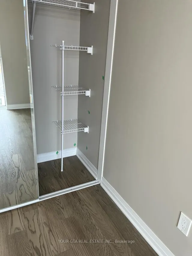 Additional image 13 of 460 Gordon Krantz Ave Unit 519