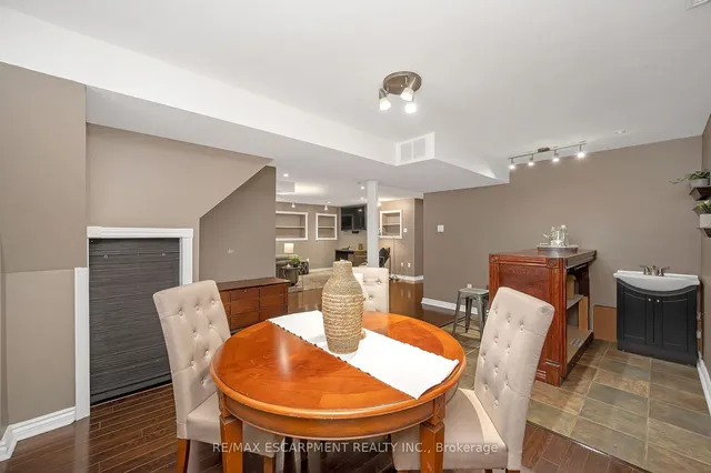 Additional image 22 of 2243 TURNBERRY Rd Unit 18