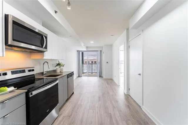 Additional image 9 of 3210 Dakota Common Unit A304