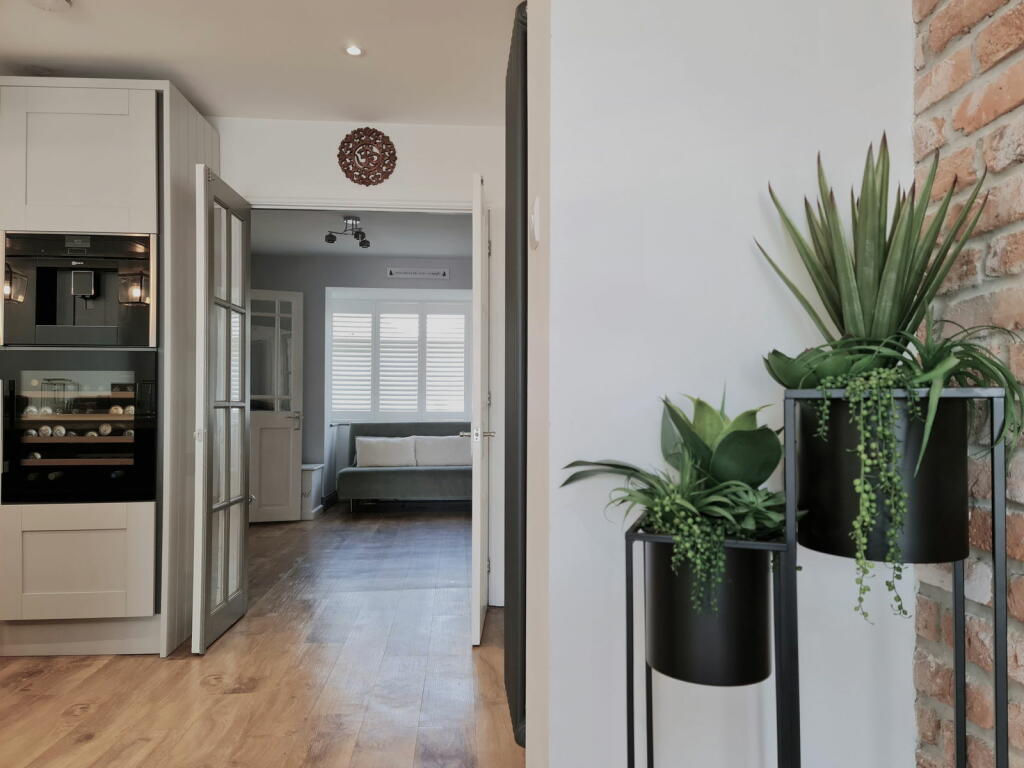 Additional image 6 of Gore Terrace, Gore Road, Eastry