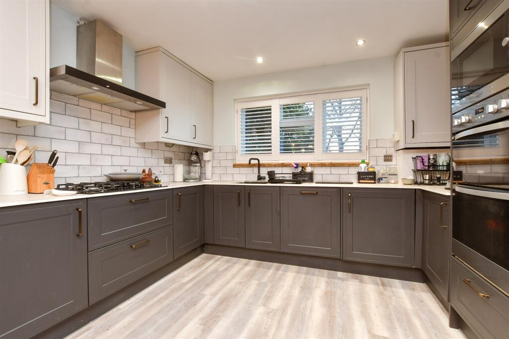 Additional image 22 of Reedham Drive, Purley, Surrey