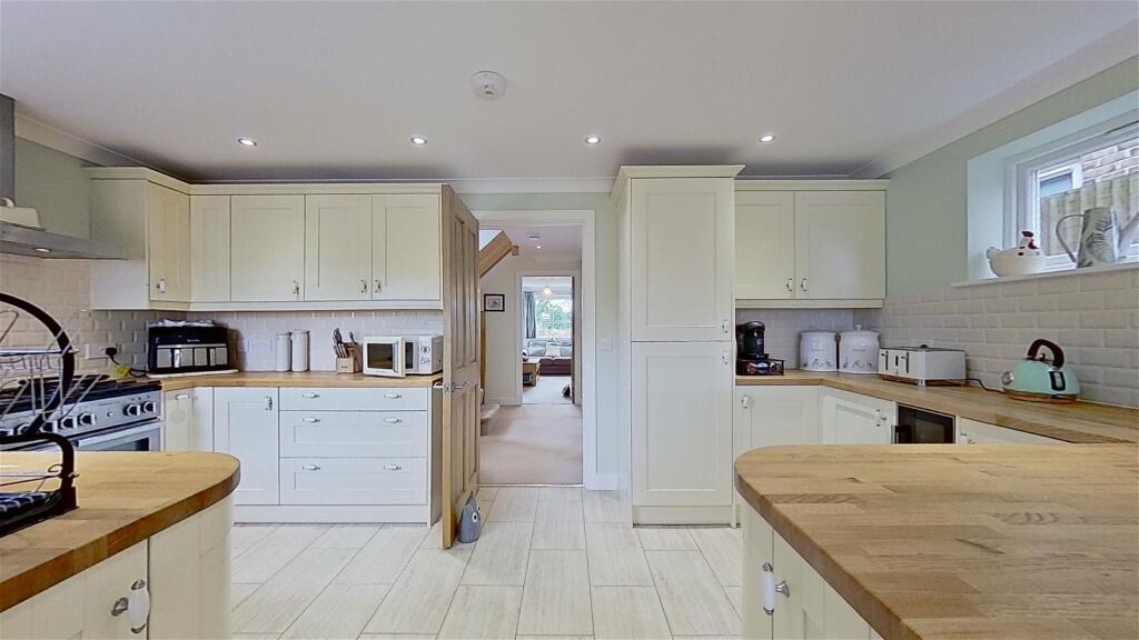 Additional image 21 of St. Vincent Road, St. Margarets-At-Cliffe, Kent, CT15 6ET