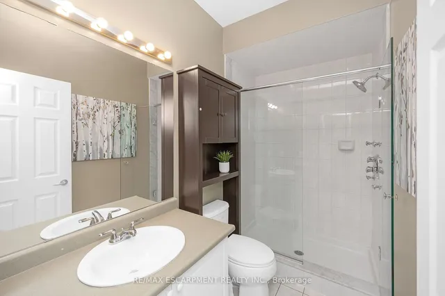 Additional image 14 of 2243 TURNBERRY Rd Unit 18