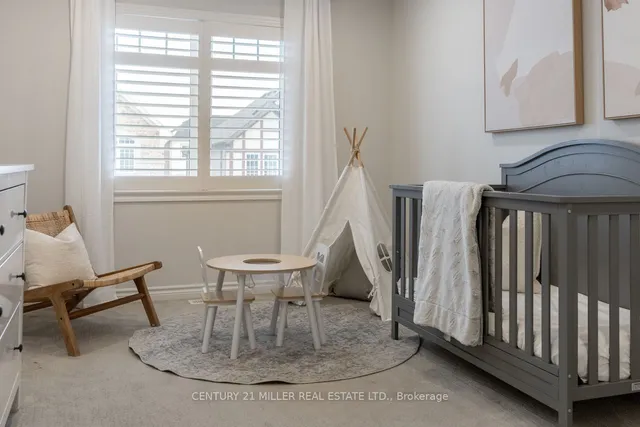 Additional image 14 of 302 Jean Landing